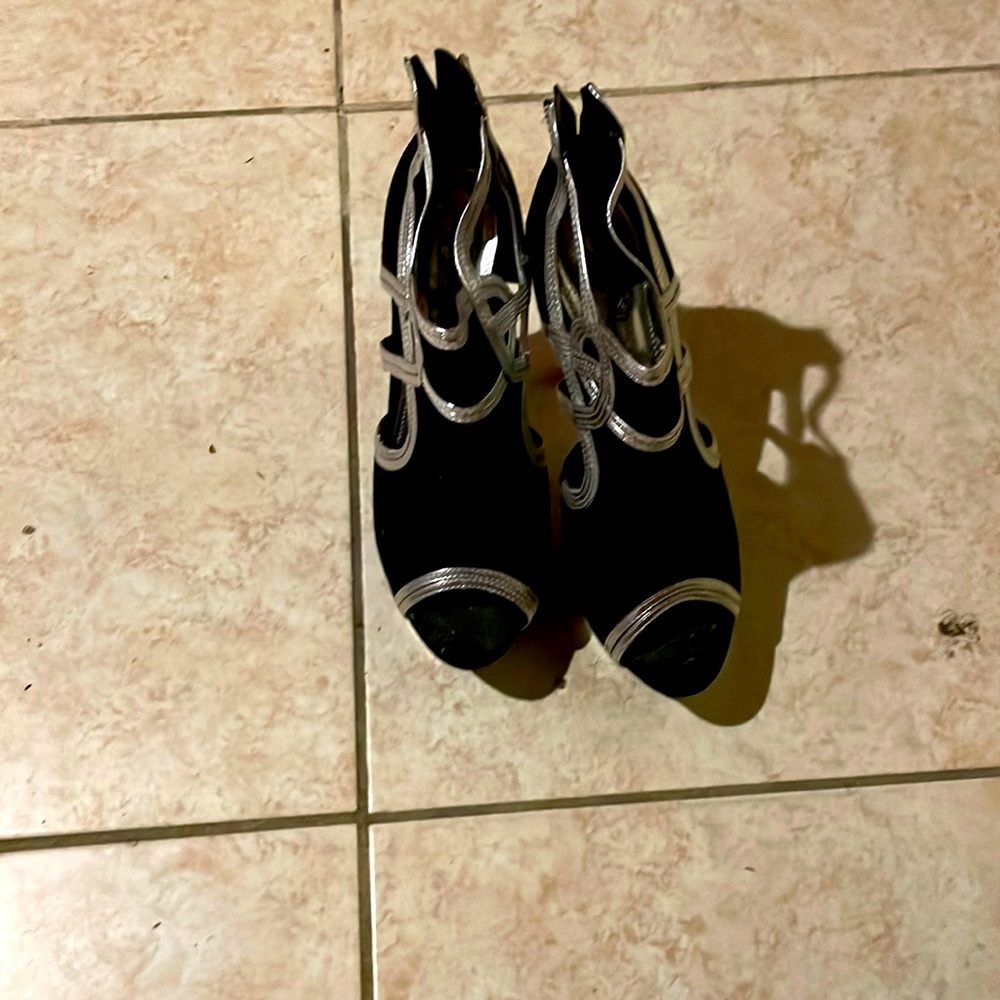 Women shoes